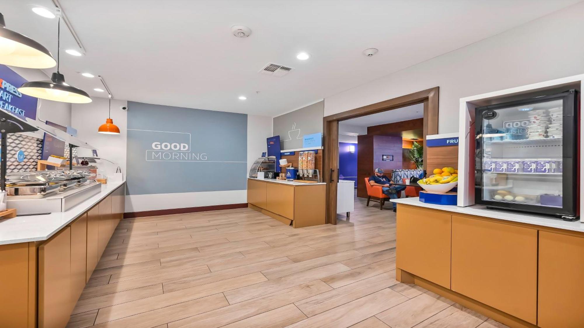 Holiday Inn Express Palestine By Ihg Exteriör bild